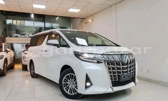 কেনা ব্যবহৃত Toyota Alphard White গাড়ী মধ্যে ব্রাহ্মণবাড়িয়া মধ্যে Chittagong কেনা ব্যবহৃত Toyota Alphard White গাড়ী মধ্যে ব্রাহ্মণবাড়িয়া মধ্যে Chittagong