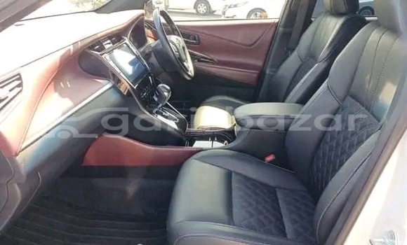 Buy Used Toyota Harrier in Alamdanga, Chuadanga Buy Used Toyota Harrier in Alamdanga, Chuadanga