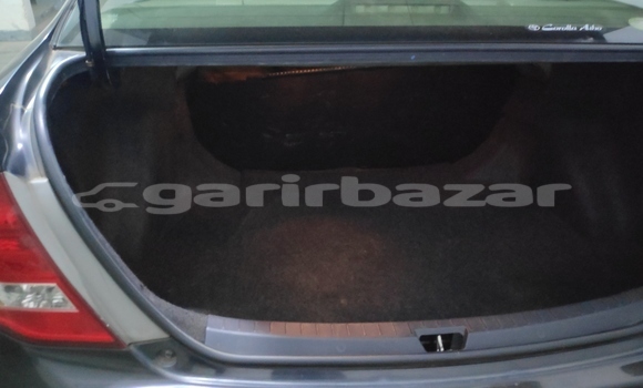 কিনুন ব্যবহৃত Toyota গাড়ী কিনুন ব্যবহৃত Toyota গাড়ী