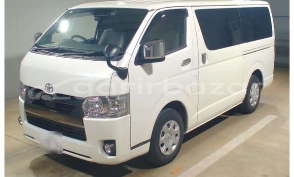 Buy Used 2019 Toyota Hiace in Barguna, Barguna Buy Used 2019 Toyota Hiace in Barguna, Barguna