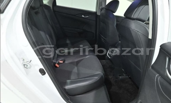 Buy Used 2019 Honda Insight in Dhaka, Dhaka Buy Used 2019 Honda Insight in Dhaka, Dhaka