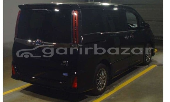 Buy Used 2021 Toyota Noah in Dhaka, Dhaka Buy Used 2021 Toyota Noah in Dhaka, Dhaka