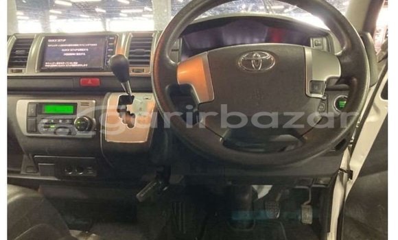 Buy Used 2020 Toyota Hiace in Bajitpur, Kishorganj Buy Used 2020 Toyota Hiace in Bajitpur, Kishorganj