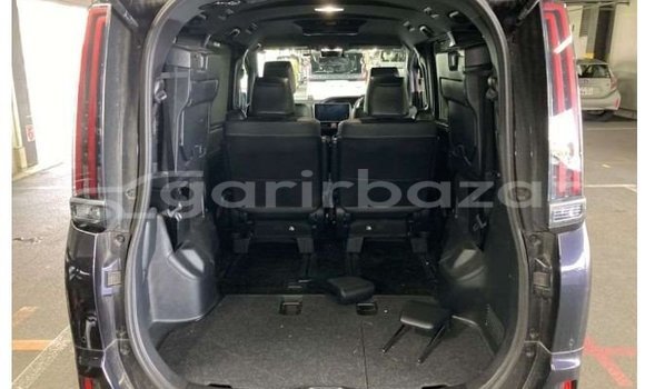 Buy Used 2019 Toyota Esquire in Dhaka, Dhaka Buy Used 2019 Toyota Esquire in Dhaka, Dhaka