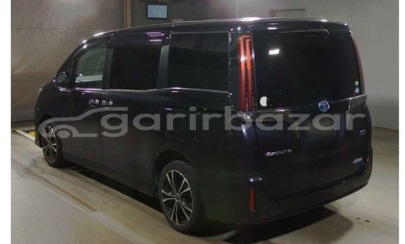 Buy Used 2019 Toyota Esquire in Dhaka, Dhaka Buy Used 2019 Toyota Esquire in Dhaka, Dhaka