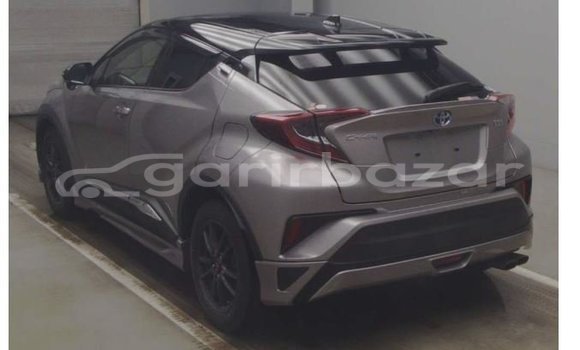 Buy Used 2019 Toyota C-HR in Bagerhat, Khulna Buy Used 2019 Toyota C-HR in Bagerhat, Khulna