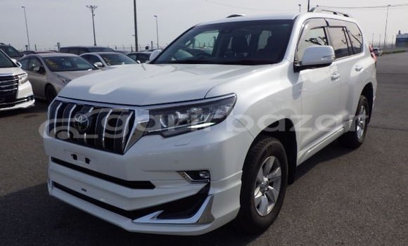 Buy Used 2020 Toyota Land Cruiser in Dhaka, Dhaka Buy Used 2020 Toyota Land Cruiser in Dhaka, Dhaka