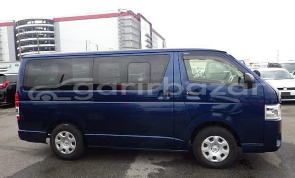 Buy Used 2019 Toyota Hiace in Dhaka, Dhaka Buy Used 2019 Toyota Hiace in Dhaka, Dhaka