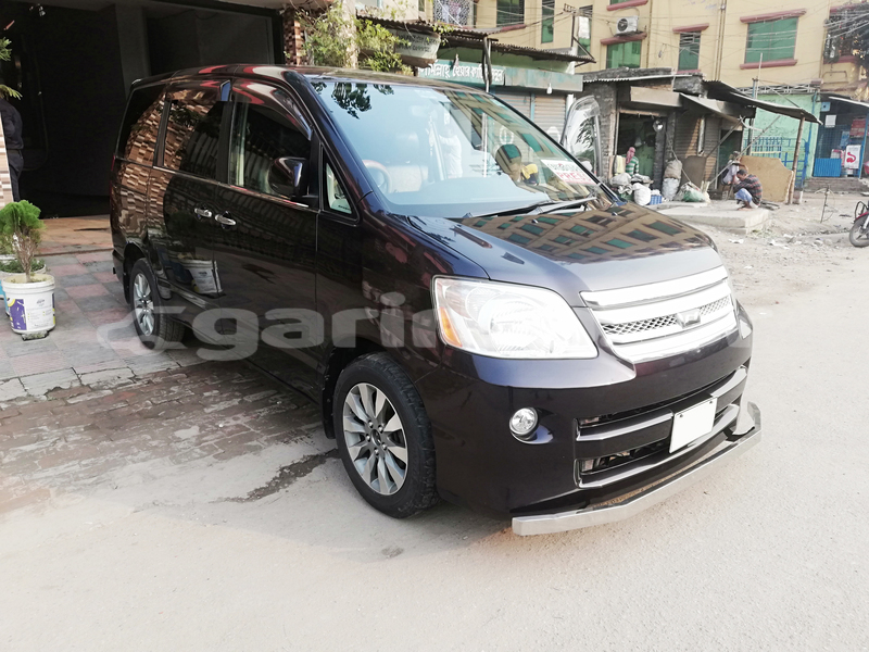 Big with watermark toyota noah dhaka dhaka 2676