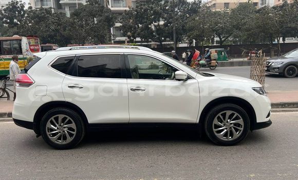 কেনা ব্যবহৃত Nissan X-Trail White গাড়ী মধ্যে ধামরাই মধ্যে Dhaka কেনা ব্যবহৃত Nissan X-Trail White গাড়ী মধ্যে ধামরাই মধ্যে Dhaka