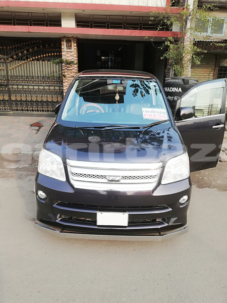 Big with watermark toyota noah dhaka dhaka 2676