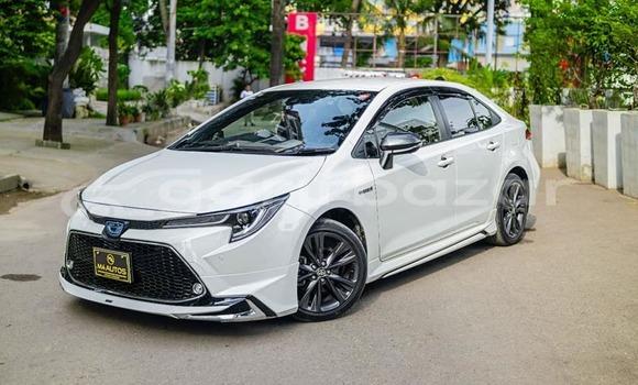 Buy Used 2020 Toyota corolla in Dhaka, Dhaka Buy Used 2020 Toyota corolla in Dhaka, Dhaka