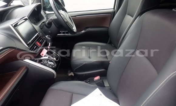Buy Used 2019 Toyota Esquire in Dhaka, Dhaka Buy Used 2019 Toyota Esquire in Dhaka, Dhaka