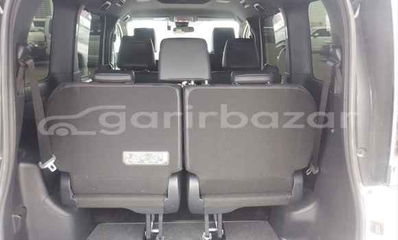 Buy Used 2019 Toyota Esquire in Dhaka, Dhaka Buy Used 2019 Toyota Esquire in Dhaka, Dhaka