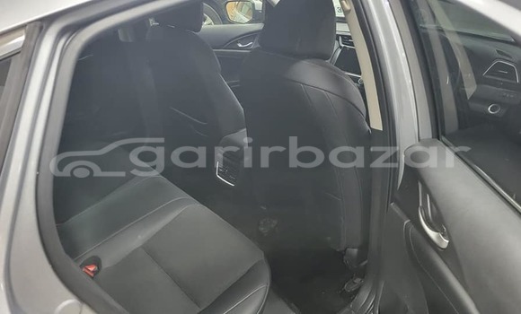 Buy Used 2019 Honda Insight in Dhaka, Dhaka Buy Used 2019 Honda Insight in Dhaka, Dhaka