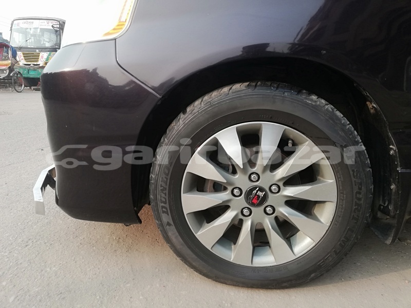 Big with watermark toyota noah dhaka dhaka 2676