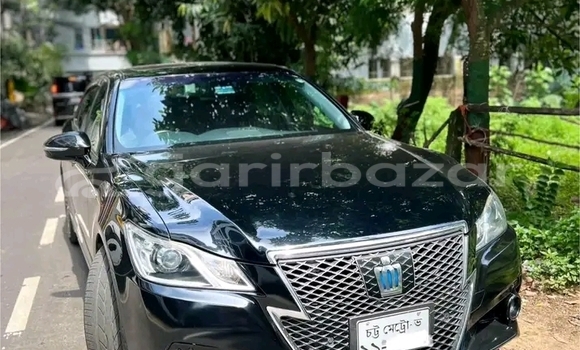 Buy Used Toyota Crown in Bhanga, Faridpur Buy Used Toyota Crown in Bhanga, Faridpur