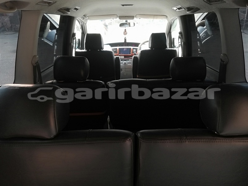 Big with watermark toyota noah dhaka dhaka 2676