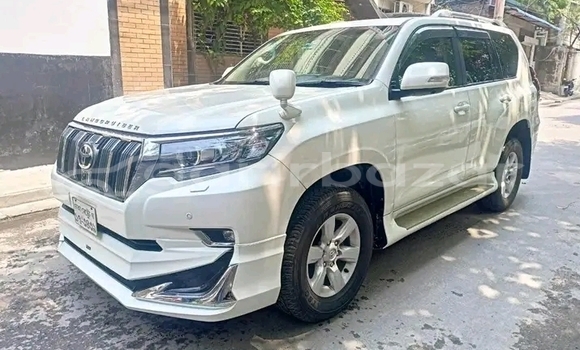 Buy Used Toyota Land Cruiser Prado in Brahmanbaria, Chittagong Buy Used Toyota Land Cruiser Prado in Brahmanbaria, Chittagong