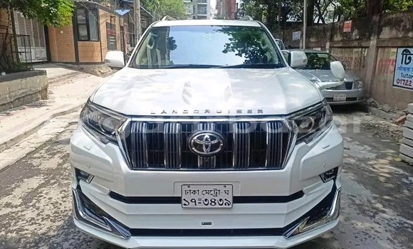 Buy Used Toyota Land Cruiser Prado in Brahmanbaria, Chittagong Buy Used Toyota Land Cruiser Prado in Brahmanbaria, Chittagong