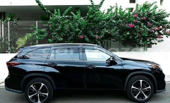 Buy Used Toyota Highlander in Baniachang, Habiganj Buy Used Toyota Highlander in Baniachang, Habiganj