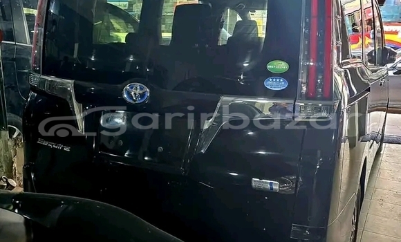 Buy Used Toyota Esquire in Bhaluka, Maimansingh Buy Used Toyota Esquire in Bhaluka, Maimansingh