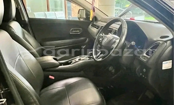 Buy Used Honda Vezel in Baniachang, Habiganj Buy Used Honda Vezel in Baniachang, Habiganj