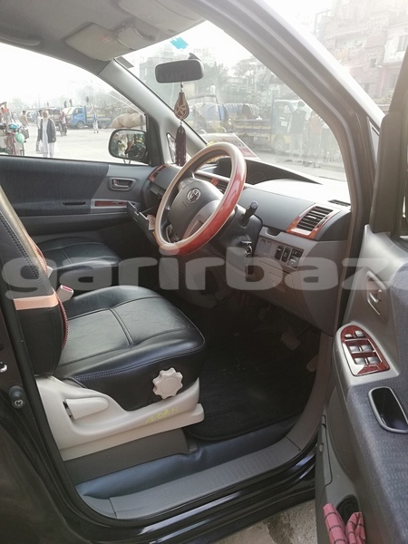 Big with watermark toyota noah dhaka dhaka 2676