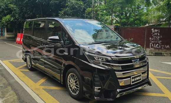 Buy Import 2019 Toyota noah si in Dhaka, Dhaka Buy Import 2019 Toyota noah si in Dhaka, Dhaka