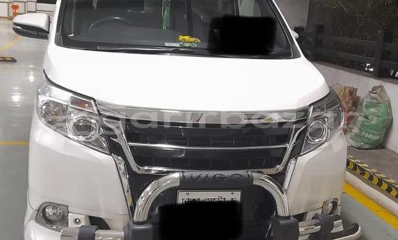 Buy Used 2014 Toyota esquire gi premium in Dhaka, Dhaka Buy Used 2014 Toyota esquire gi premium in Dhaka, Dhaka