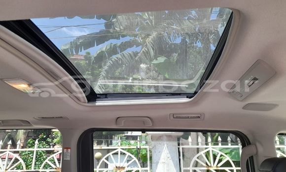 Buy Used 2014 Toyota esquire gi premium in Dhaka, Dhaka Buy Used 2014 Toyota esquire gi premium in Dhaka, Dhaka