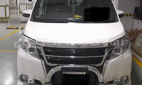 Buy Used 2014 Toyota esquire gi premium in Dhaka, Dhaka Buy Used 2014 Toyota esquire gi premium in Dhaka, Dhaka