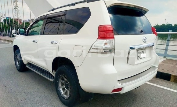 কেনা ব্যবহৃত Toyota land cruiser-prado tx limited Pearl গাড়ী মধ্যে ঢাকা মধ্যে Dhaka কেনা ব্যবহৃত Toyota land cruiser-prado tx limited Pearl গাড়ী মধ্যে ঢাকা মধ্যে Dhaka