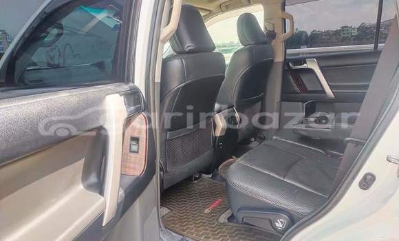 কেনা ব্যবহৃত Toyota land cruiser-prado tx limited Pearl গাড়ী মধ্যে ঢাকা মধ্যে Dhaka কেনা ব্যবহৃত Toyota land cruiser-prado tx limited Pearl গাড়ী মধ্যে ঢাকা মধ্যে Dhaka