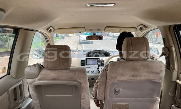 Buy Used 2009 Toyota Raum in Dhaka, Dhaka Buy Used 2009 Toyota Raum in Dhaka, Dhaka