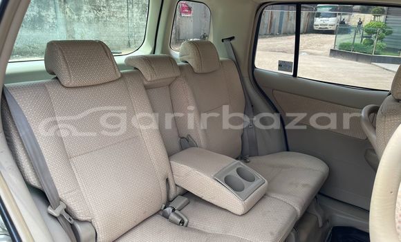 Buy Used 2009 Toyota Raum in Dhaka, Dhaka Buy Used 2009 Toyota Raum in Dhaka, Dhaka