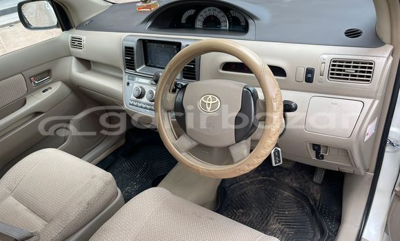Buy Used 2009 Toyota Raum in Dhaka, Dhaka Buy Used 2009 Toyota Raum in Dhaka, Dhaka