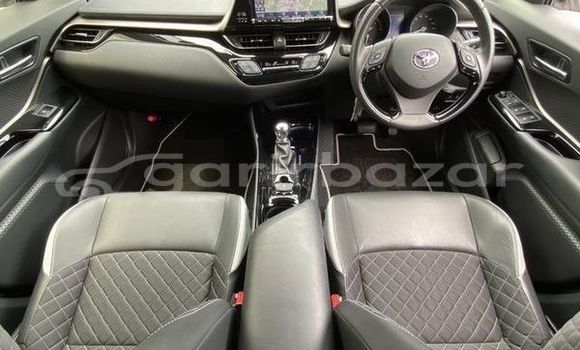 Buy Used 2019 Toyota CH-R in Dhaka, Dhaka Buy Used 2019 Toyota CH-R in Dhaka, Dhaka