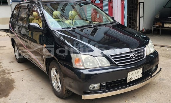 Buy Used 2018 Toyota Gaia in Dhaka, Dhaka Buy Used 2018 Toyota Gaia in Dhaka, Dhaka