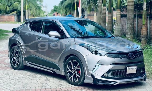 Buy Used 2018 Toyota CH-R in Dhaka, Dhaka Buy Used 2018 Toyota CH-R in Dhaka, Dhaka