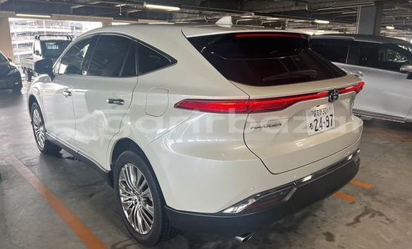 Buy Used 2020 Toyota Harrier in Alamdanga, Chuadanga Buy Used 2020 Toyota Harrier in Alamdanga, Chuadanga