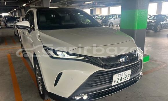 Buy Used 2020 Toyota Harrier in Alamdanga, Chuadanga Buy Used 2020 Toyota Harrier in Alamdanga, Chuadanga