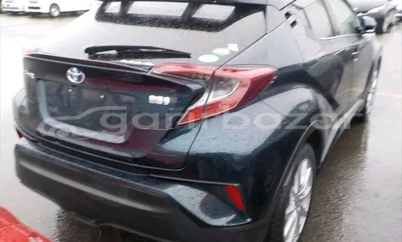 Buy Used Toyota C-HR in Baniachang, Habiganj Buy Used Toyota C-HR in Baniachang, Habiganj