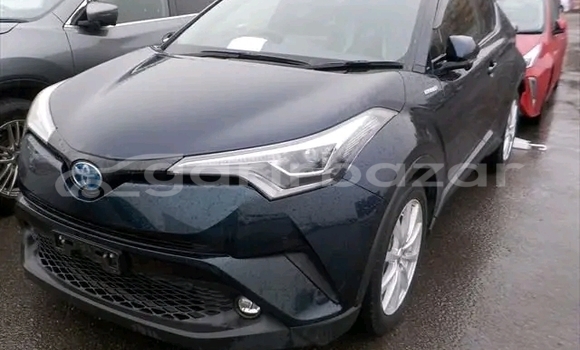 Buy Used Toyota C-HR in Baniachang, Habiganj Buy Used Toyota C-HR in Baniachang, Habiganj