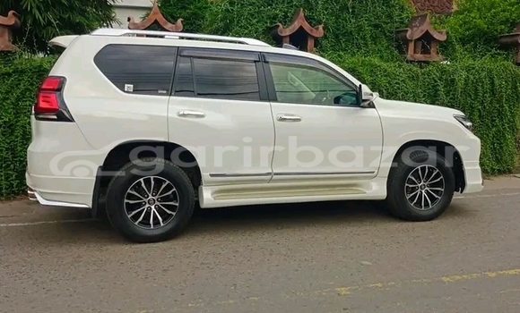 Buy Used Toyota land cruiser-prado in Bandarban, Bandarban Buy Used Toyota land cruiser-prado in Bandarban, Bandarban