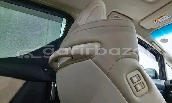 Buy Used Toyota Alphard in Bochanganj, Dinajpur Buy Used Toyota Alphard in Bochanganj, Dinajpur