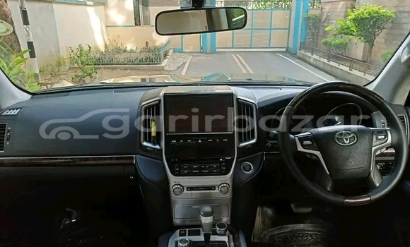 Buy Used Toyota Land Cruiser in Burhanuddin, Bhola Buy Used Toyota Land Cruiser in Burhanuddin, Bhola