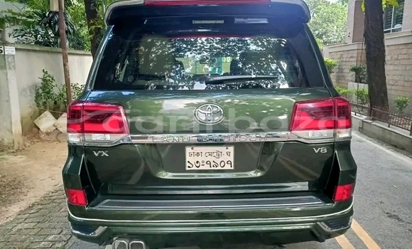 Buy Used Toyota Land Cruiser in Burhanuddin, Bhola Buy Used Toyota Land Cruiser in Burhanuddin, Bhola