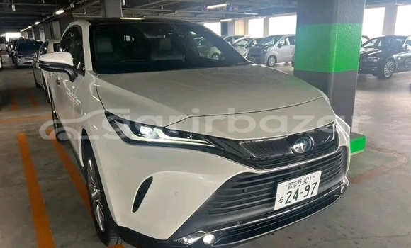 Buy Used Toyota Harrier in Chhatak, Sunamganj Buy Used Toyota Harrier in Chhatak, Sunamganj