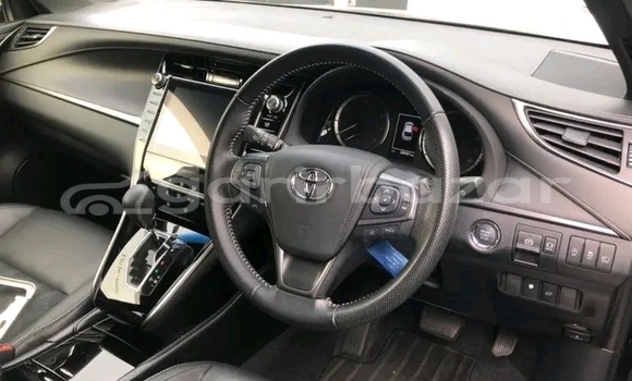 Buy Used Toyota Harrier in Baniachang, Habiganj Buy Used Toyota Harrier in Baniachang, Habiganj